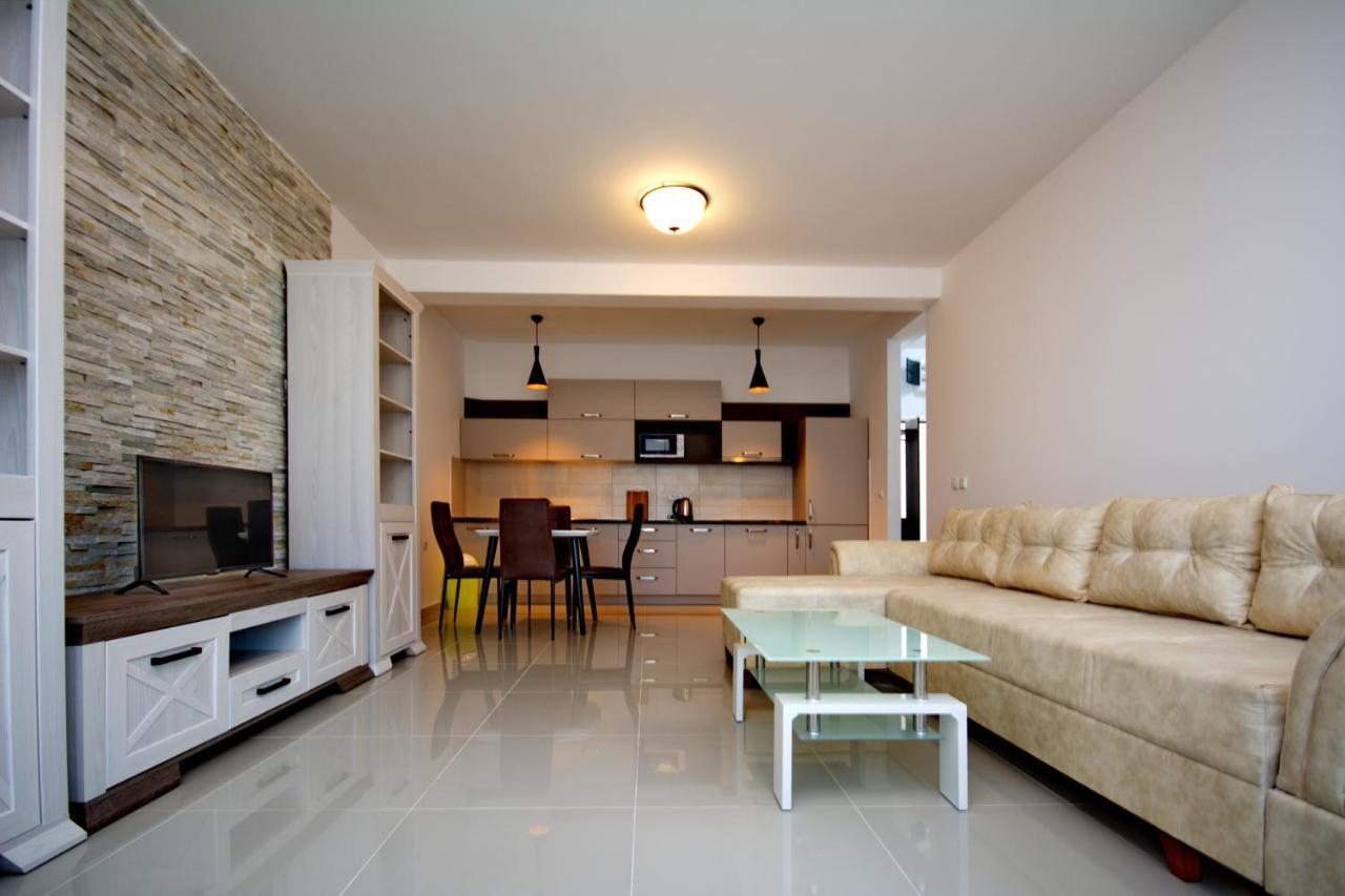 Apartment Dobrota Tomici  外观 照片